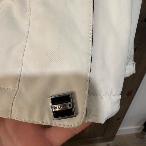 Descente Jacket - Picture 6 of 16